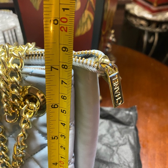 Baby blue Quilted Shoulder Bag - Picture 8 of 8